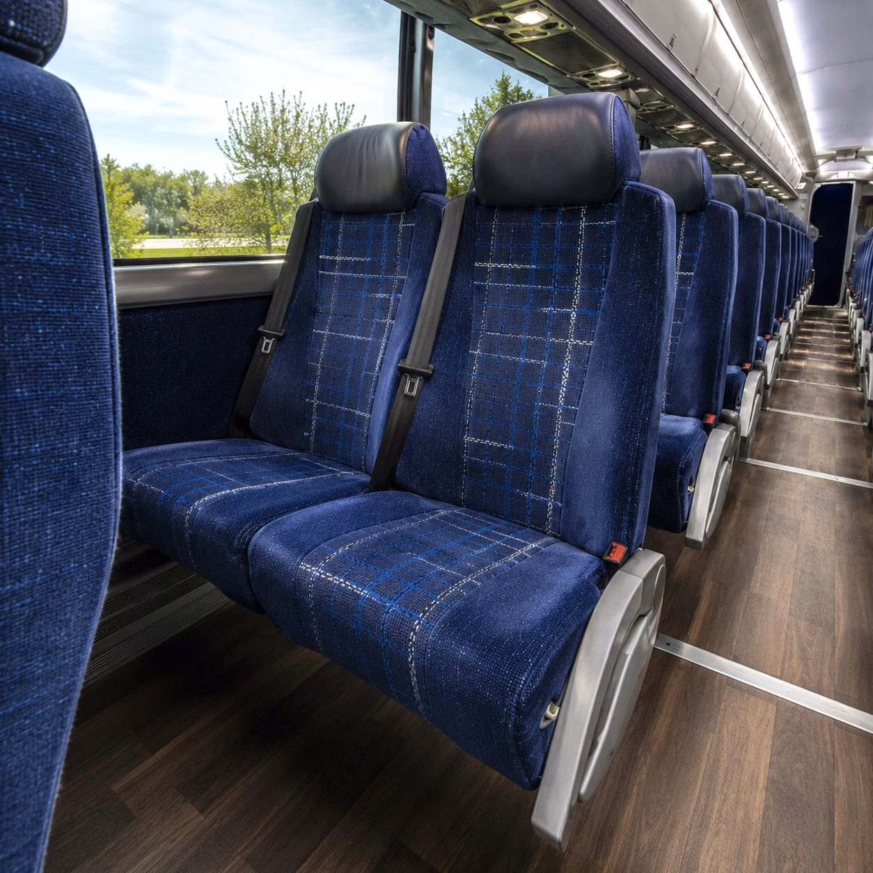 use hayward charter buses for airport and base transfers across the bay area