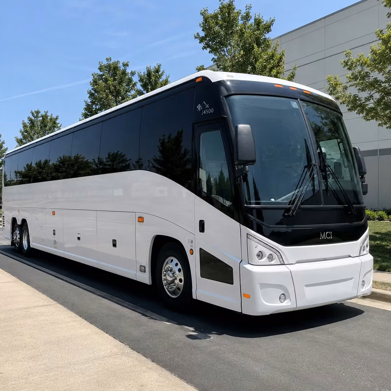 weekly worship shuttles for hayward congregations